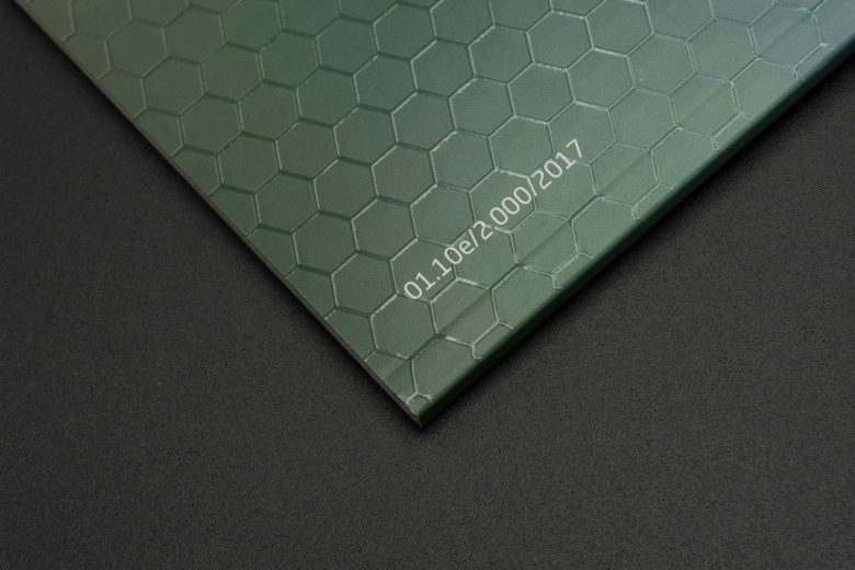 Broschürentitel mit partiellem UV-Lack